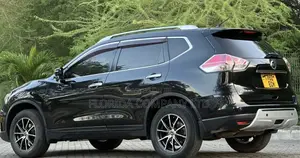 Nissan X-Trail 2014 Black