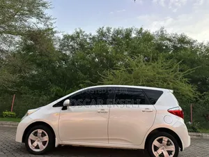 Toyota Ractis 2012 White