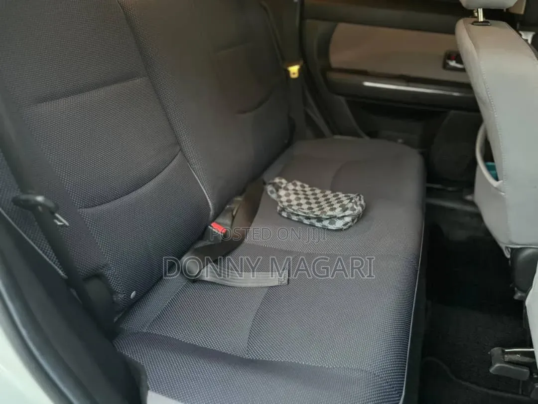 Mazda Verisa 2011 White