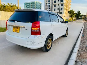 Toyota Wish 2006 White