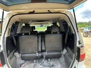 Toyota Alphard 2.4 Hybrid AWD 2006 White