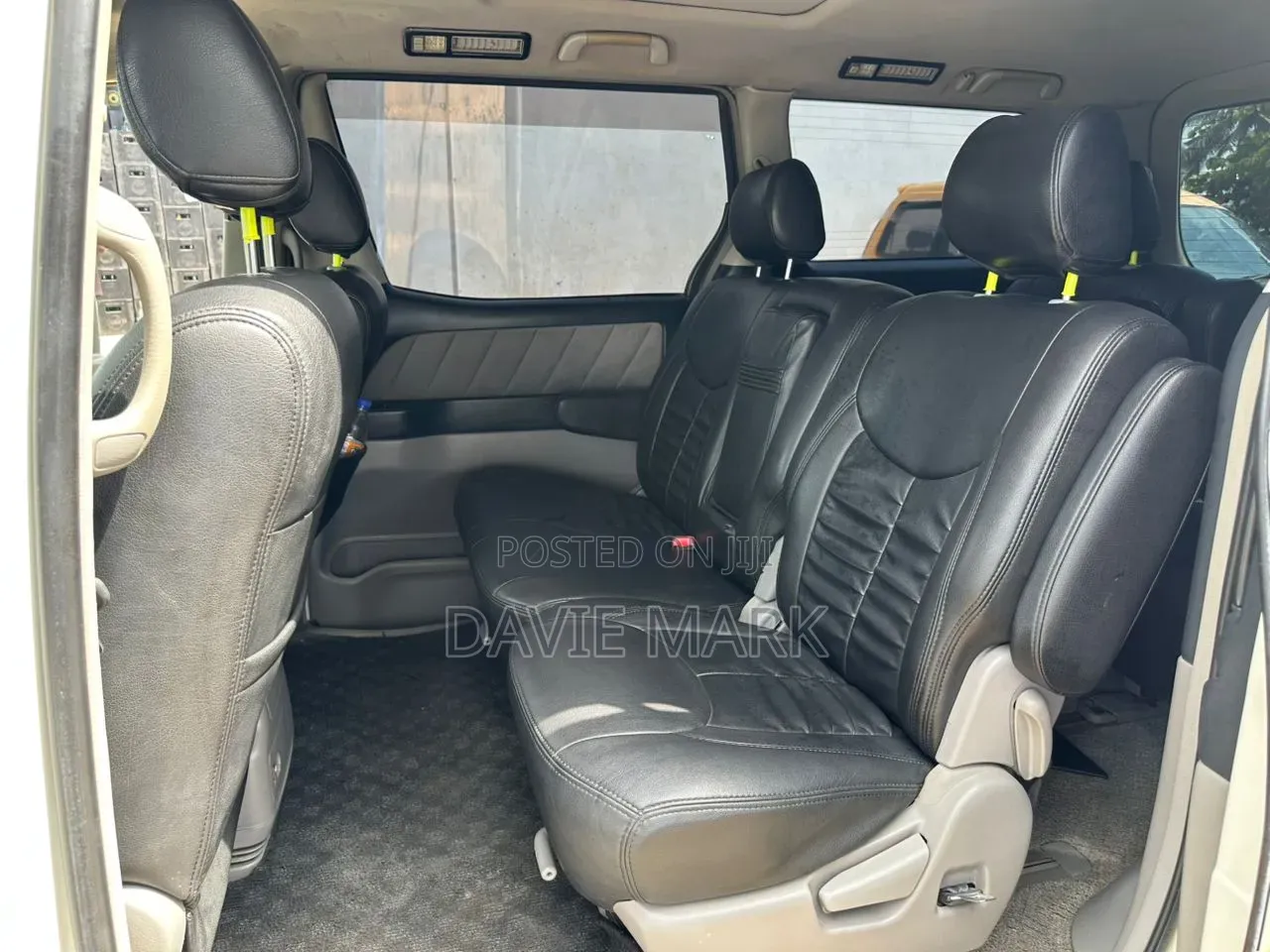 Toyota Alphard 2.4 Hybrid AWD 2006 White