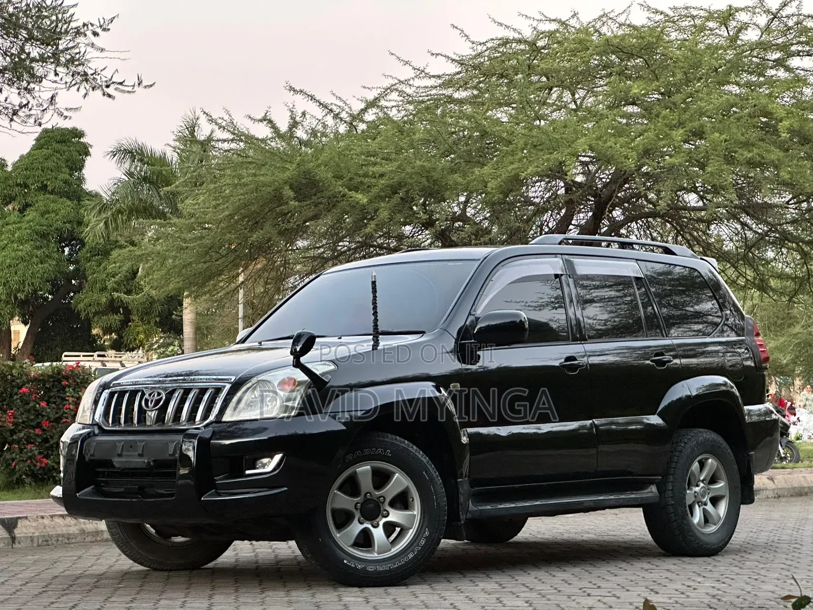 Toyota Land Cruiser Prado 2008 Black