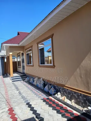 Nyumba Inauzwa,Ipo Chamanz Km 1 Kutoka Barabara Ya Rami,Bei Ni M 100
