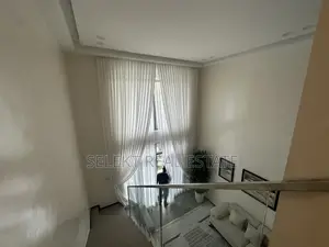 Furnished 2bdrm Duplex in Oyster Bay for rent