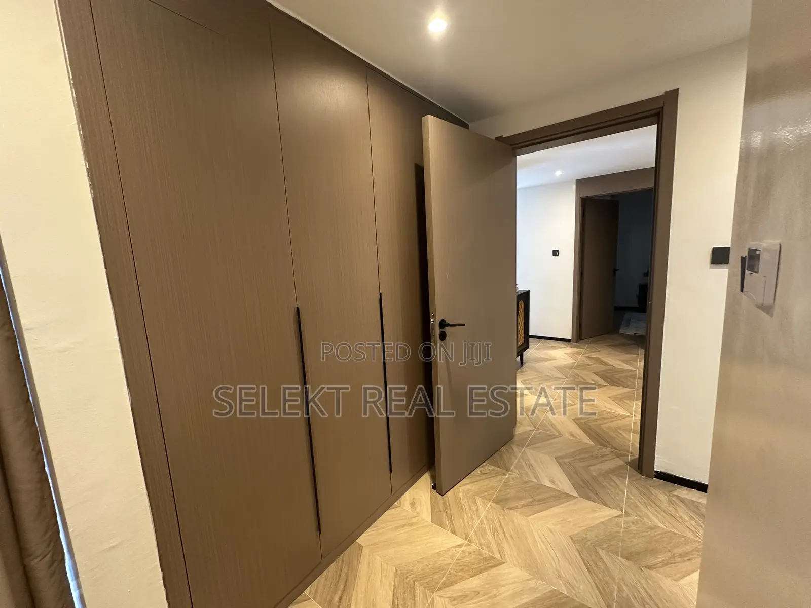 Furnished 2bdrm Duplex in Oyster Bay for rent