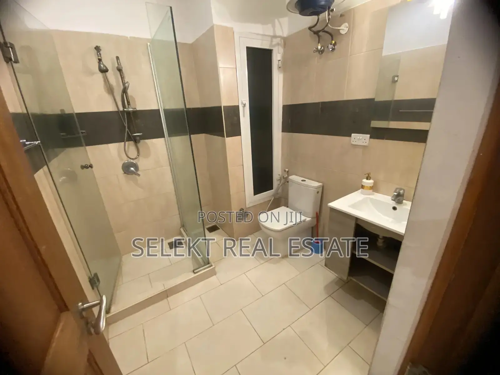 Furnished 3bdrm Apartment in Oyster Bay for rent