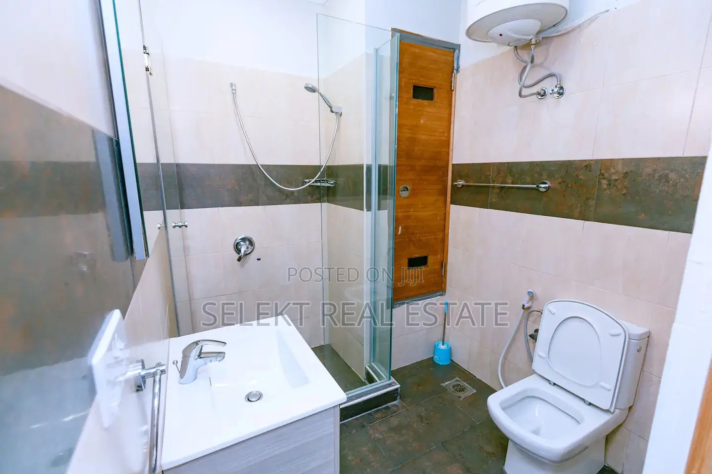 Furnished 4bdrm Apartment in Oyster Bay for rent