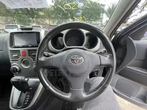 Toyota Rush 1.5 AWD 2006 Black