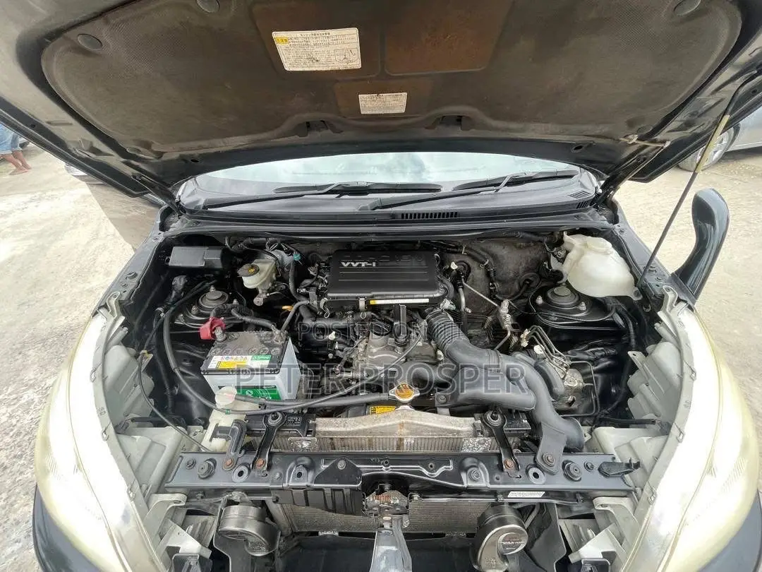 Toyota Rush 1.5 AWD 2006 Black