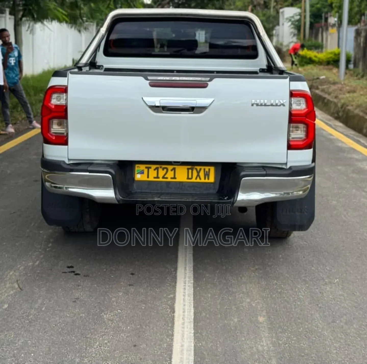 Toyota Hilux 2020 White