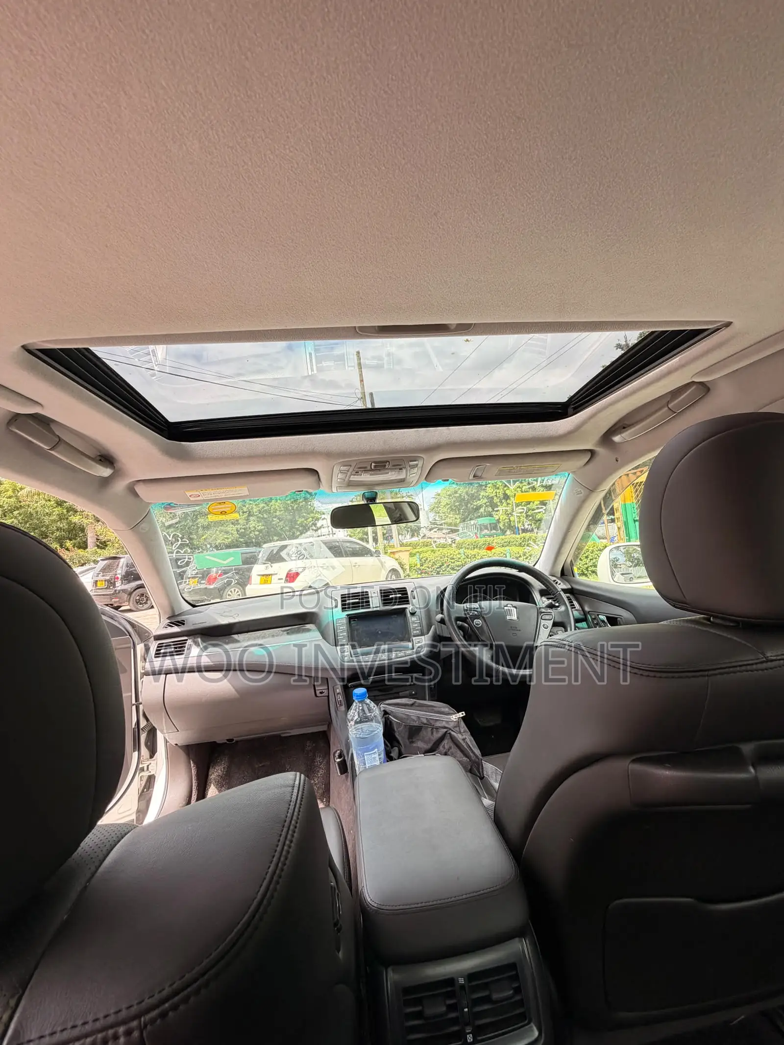 Toyota Crown 2009 White