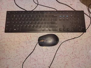 Desktop Computer Dell OptiPlex 7060 8GB Intel Core i7 SSD 1T