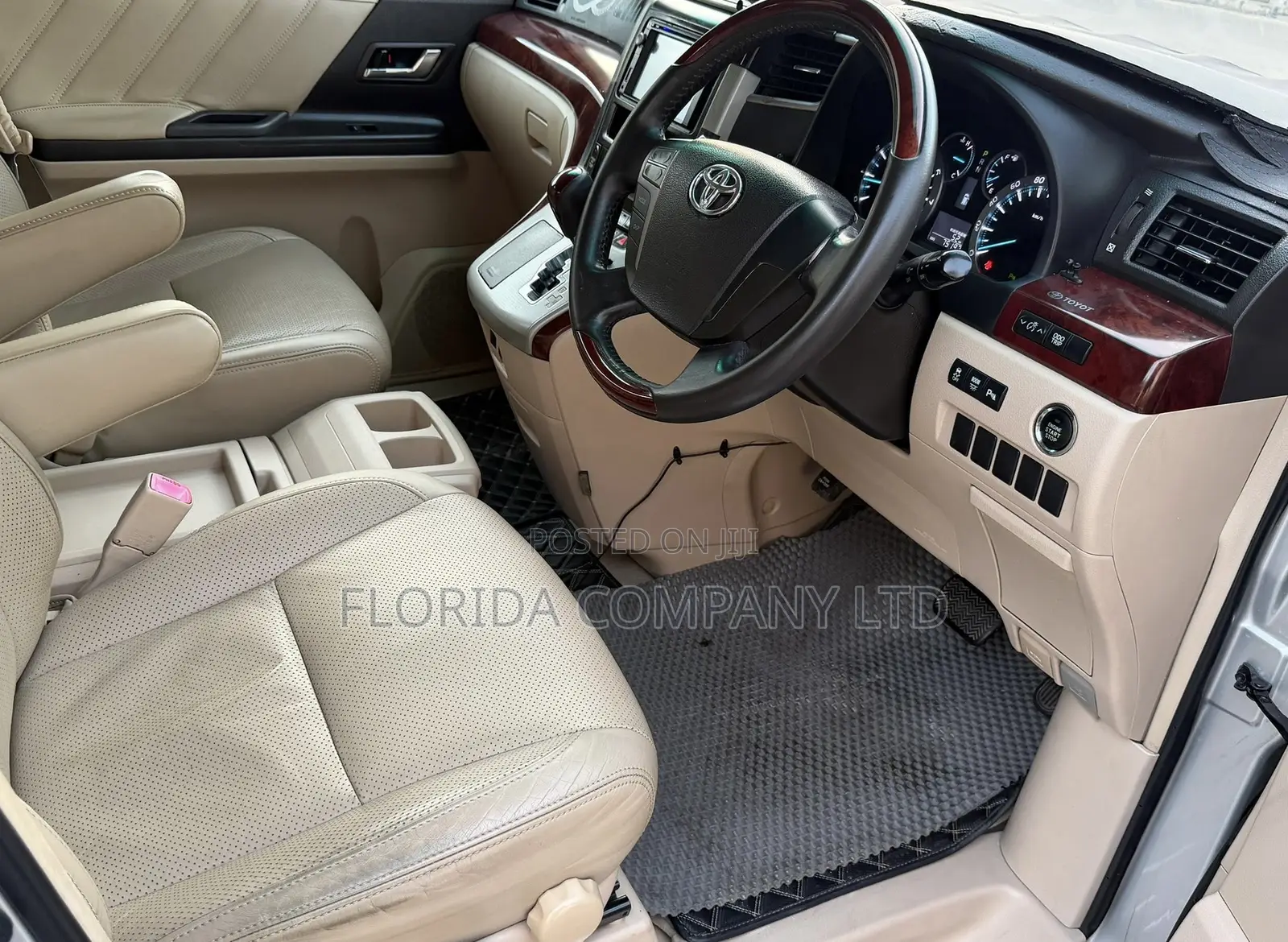 Toyota Alphard 2009 Silver