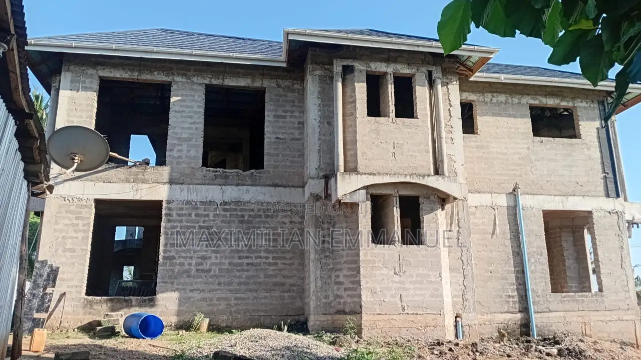 Nyumba Inauuzww 800m Kiwanja Cha SQM 2000 Location Bunju Beach
