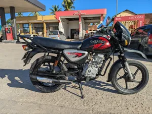 Bajaj Boxer X125 2025 Black