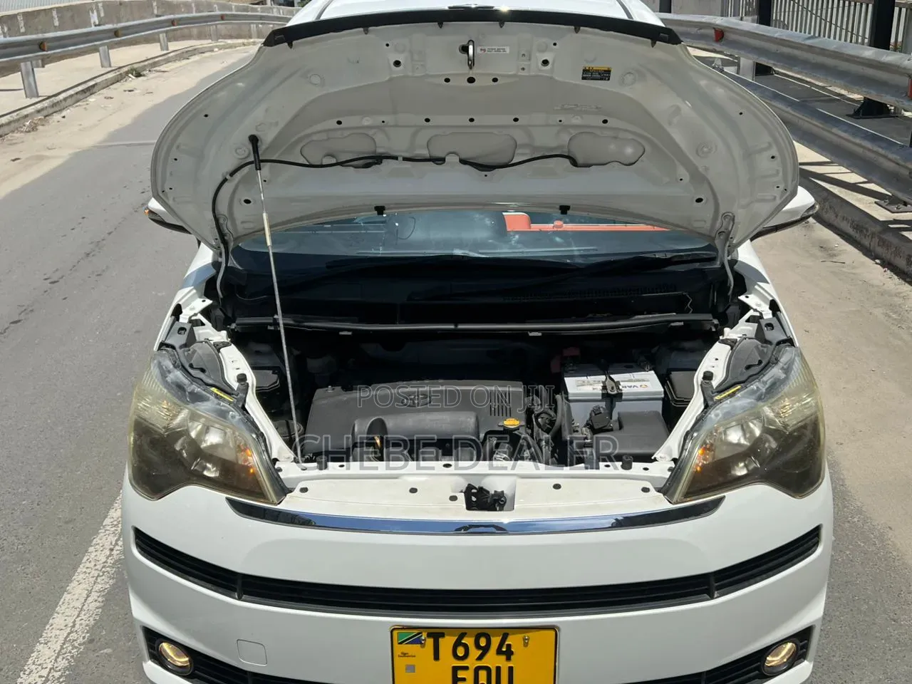 Toyota Porte 1.5 AWD 2014 White