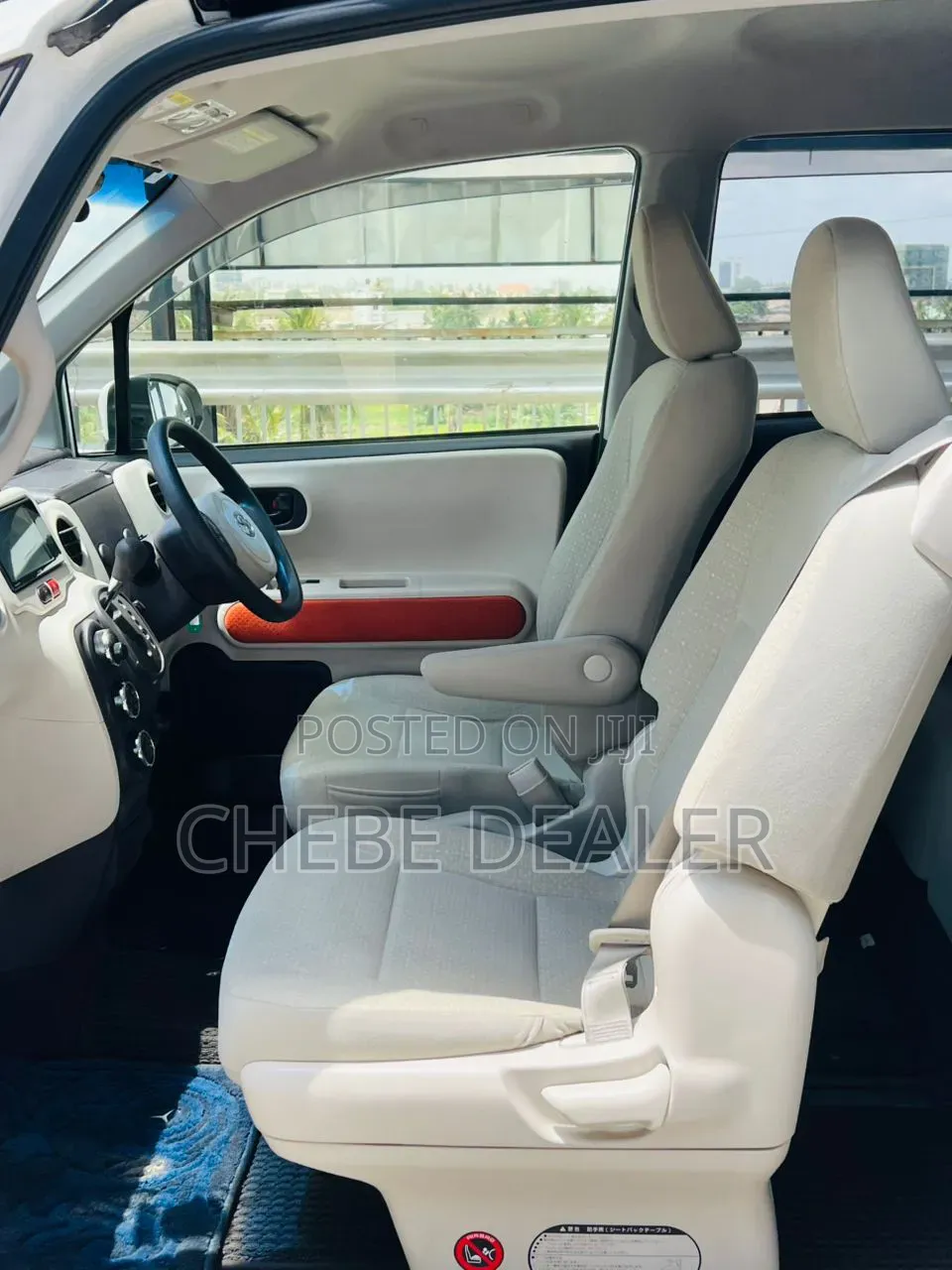 Toyota Porte 1.5 AWD 2014 White