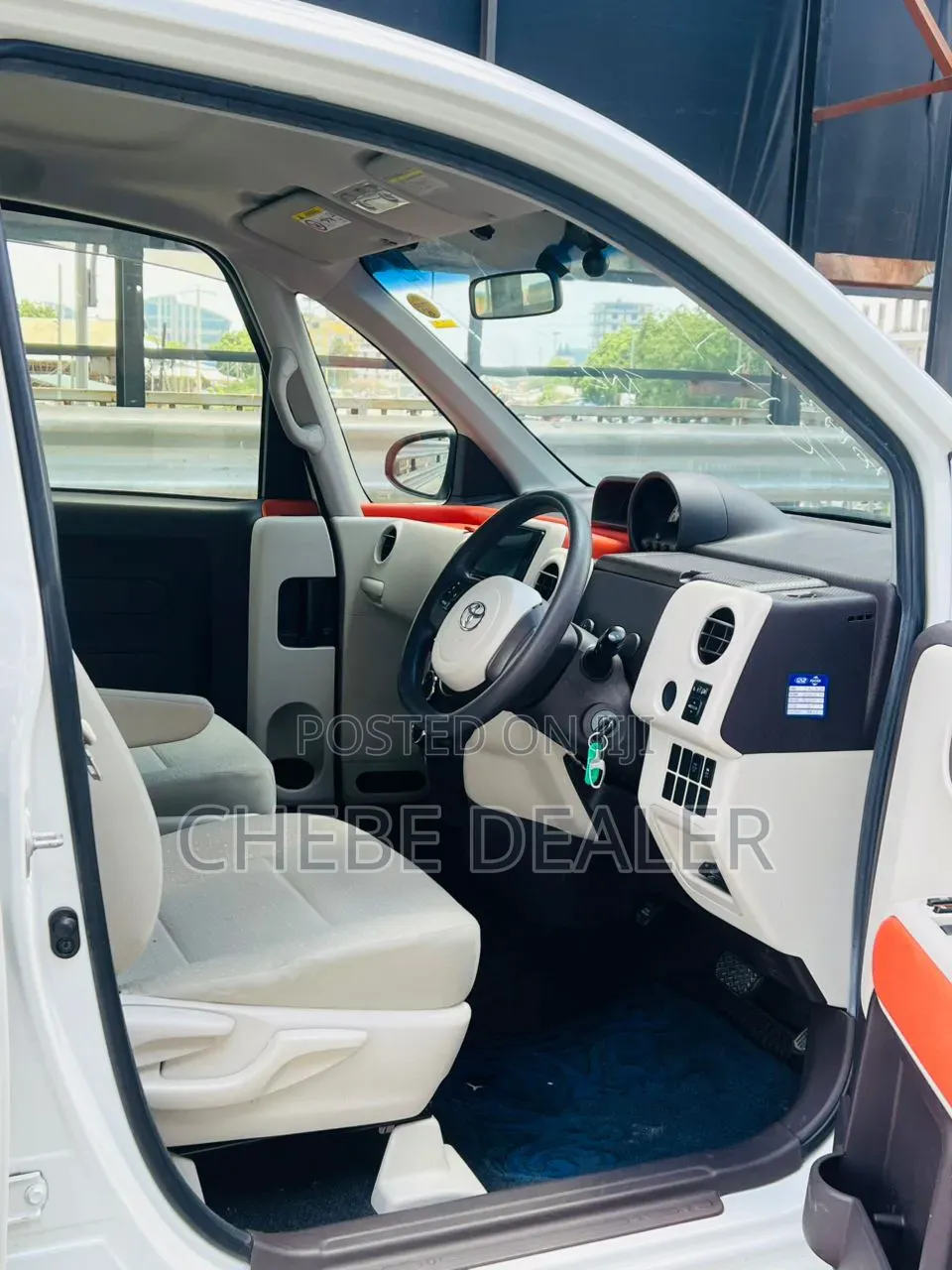 Toyota Porte 1.5 AWD 2014 White