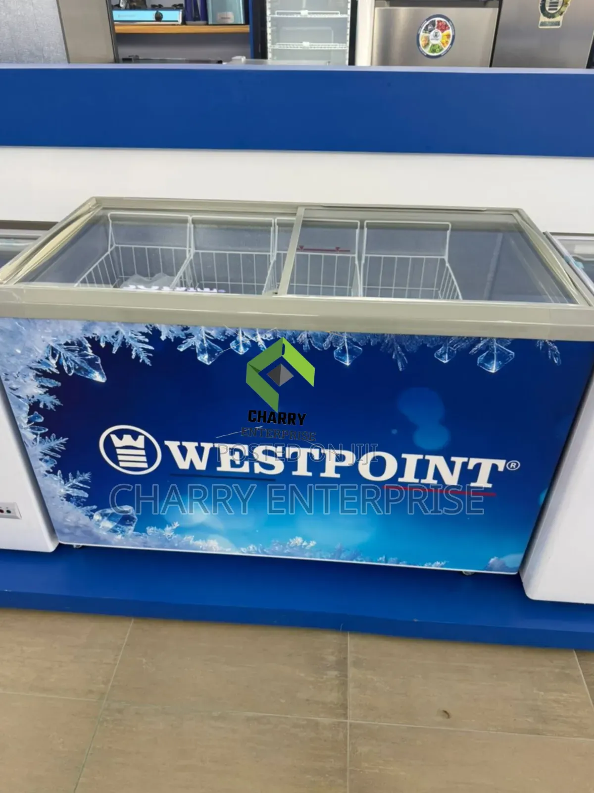 Westpoint Showcase Freezer 310l Perfect for Business Use