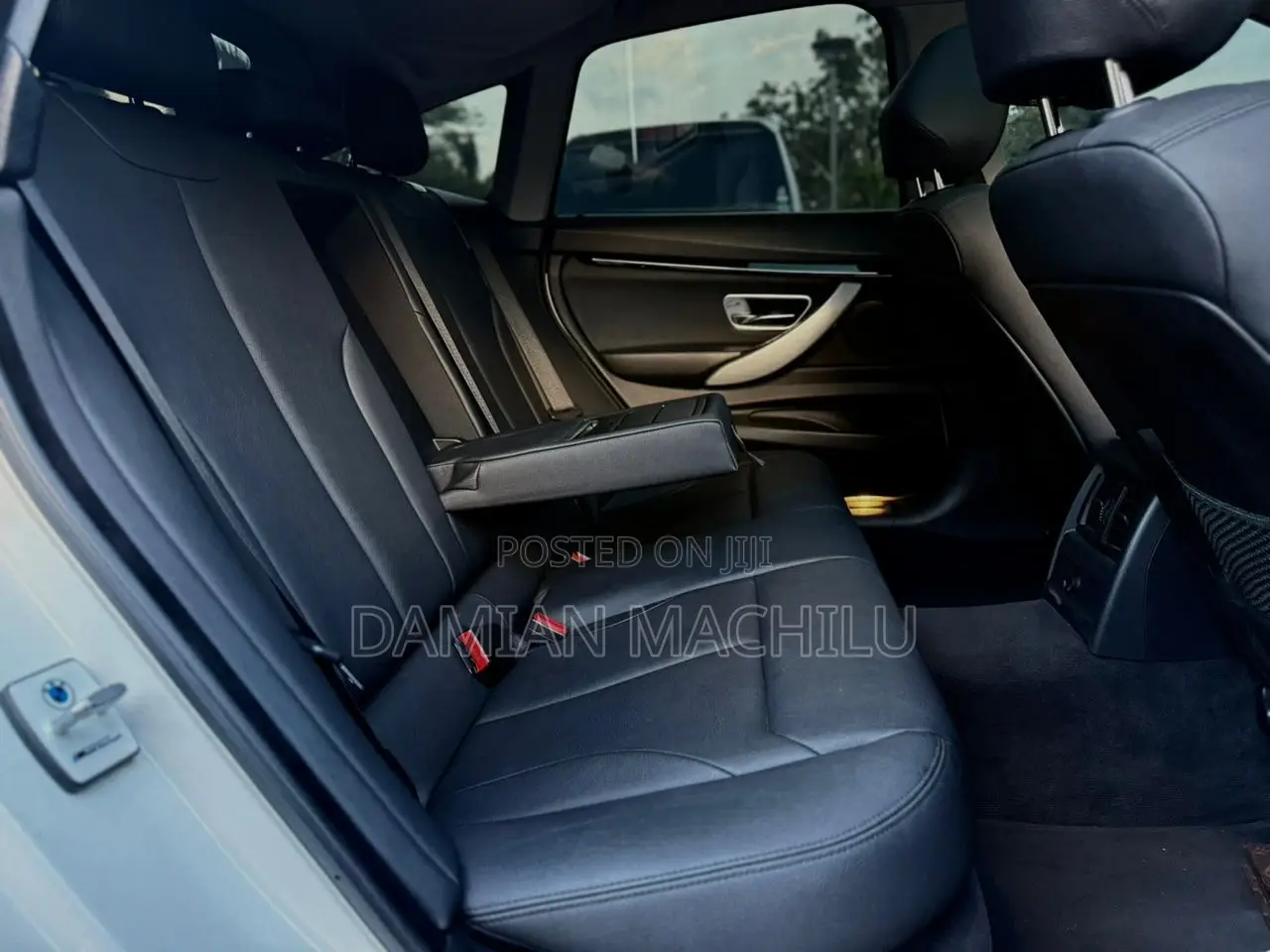 BMW 320i 2014 White