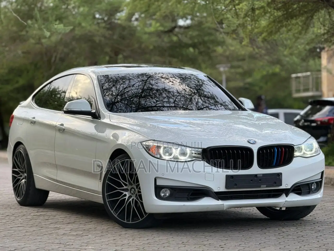 BMW 320i 2014 White