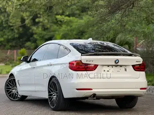 BMW 320i 2014 White