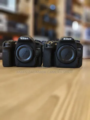 Camera Nikon D7500 B