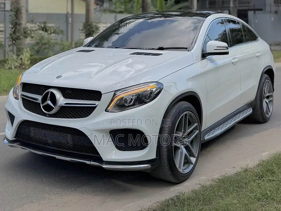 Mercedes-Benz GLE-Class GLE 350d 4MATIC 2017 White
