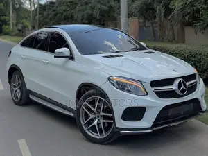 Mercedes-Benz GLE-Class GLE 350d 4MATIC 2017 White