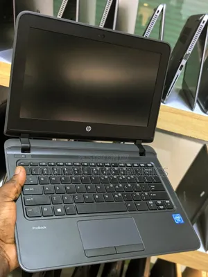 Laptop HP ProBook 11 G2 EE 4GB Intel HDD 500GB