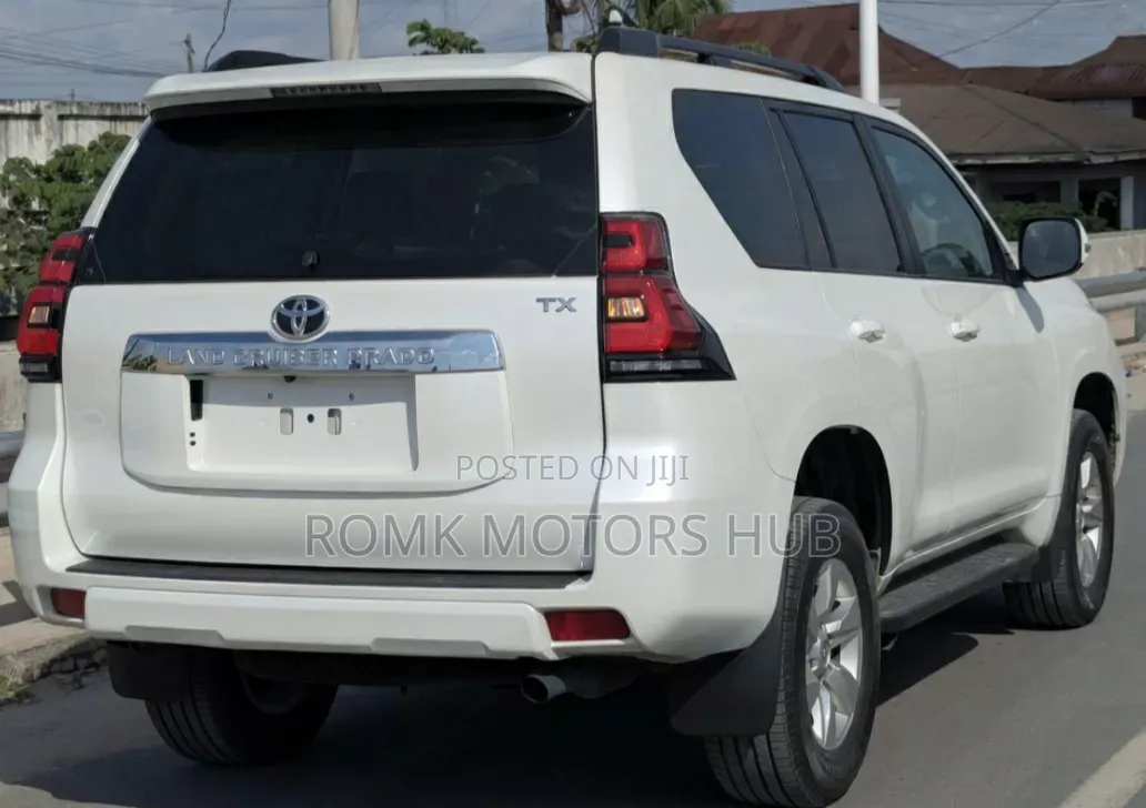 Toyota Land Cruiser Prado 2020 White