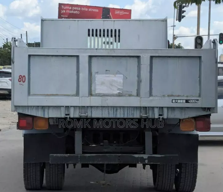 Mitsubish Fuso