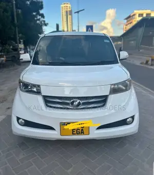 Toyota bB 2009 White