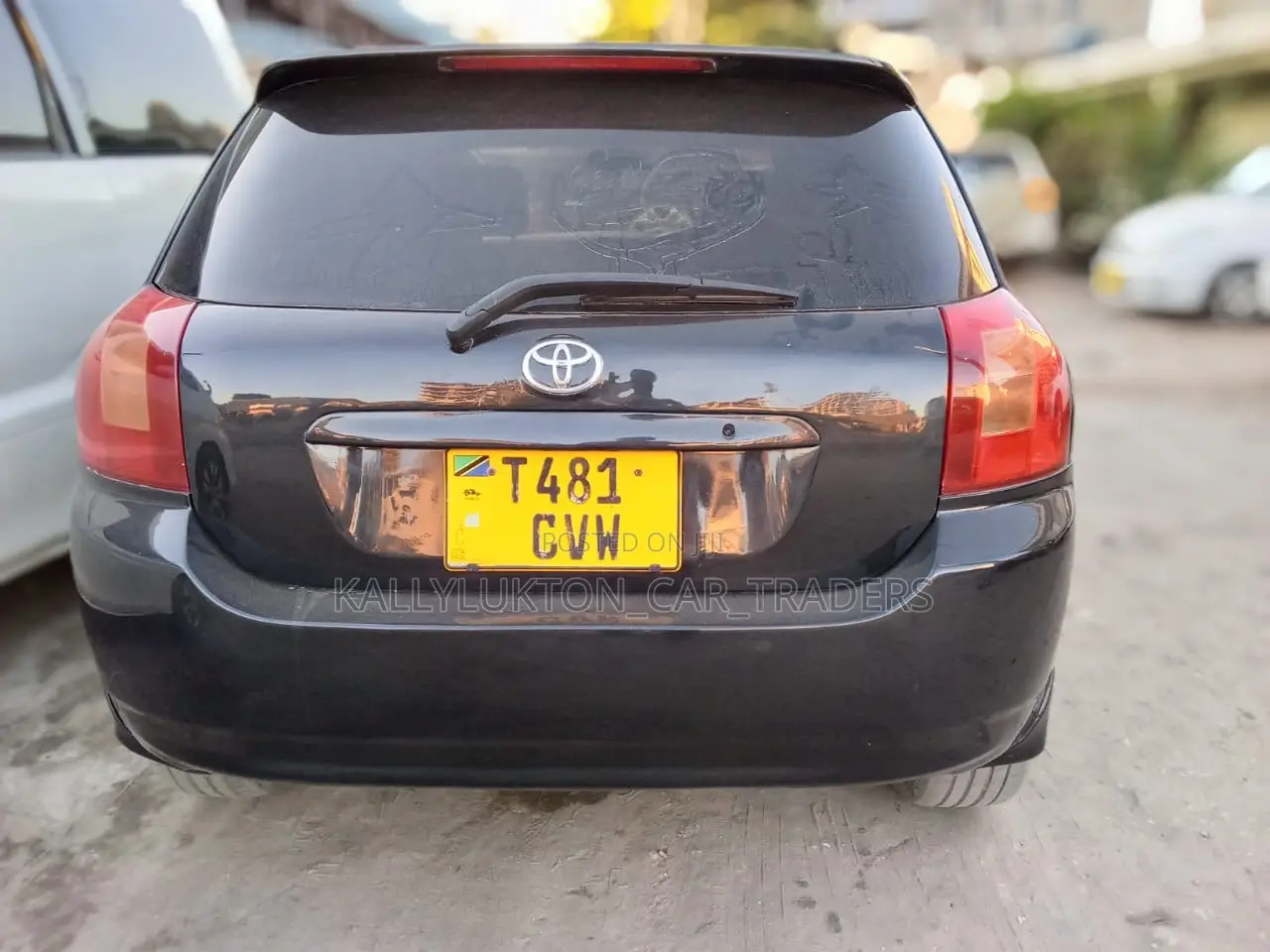 Toyota Corolla RunX 2004 Black