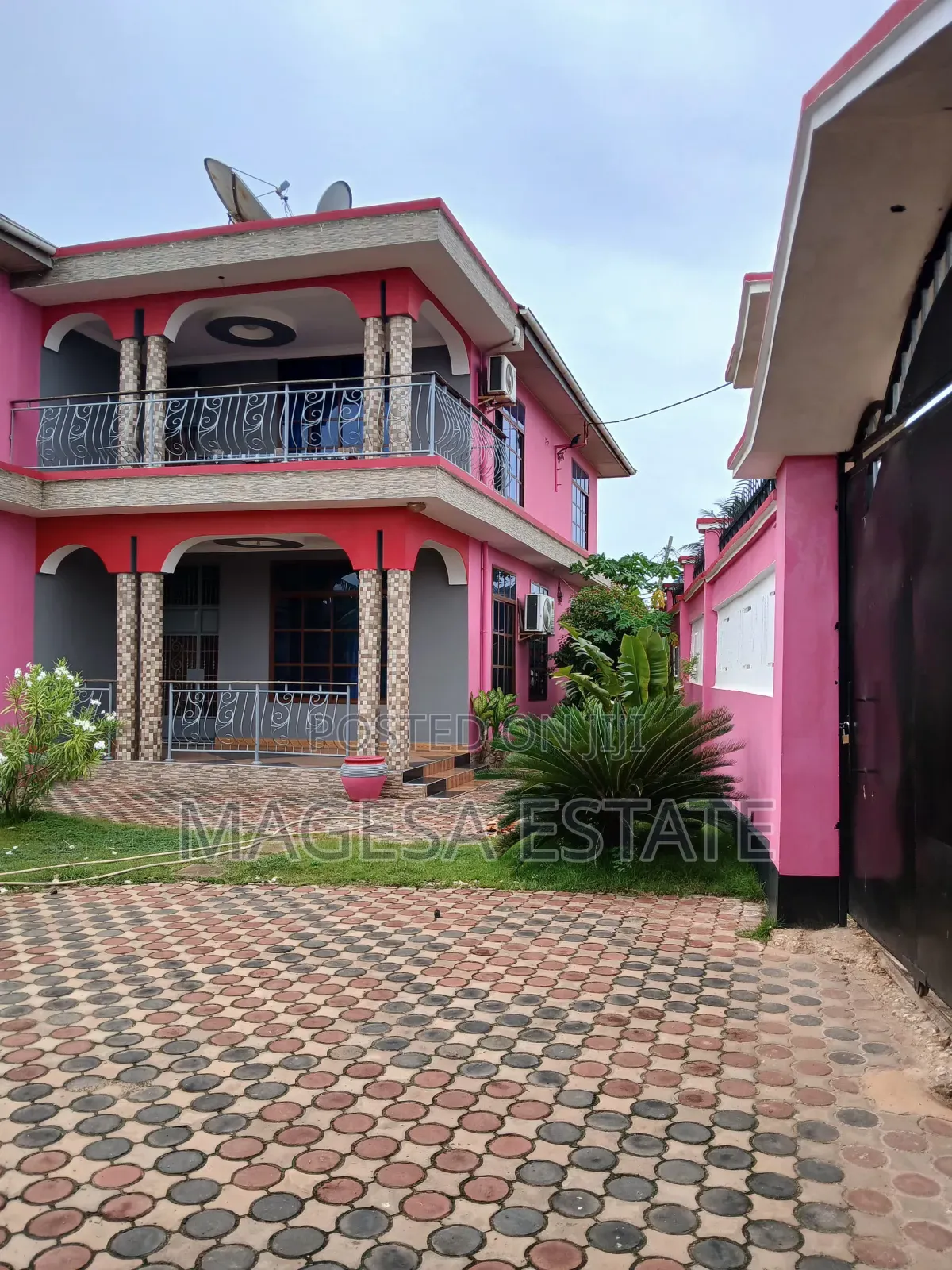 Furnished 4bdrm House in Tegeta, Mbezi Beach for sale