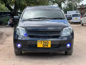 Toyota IST 2003 Black