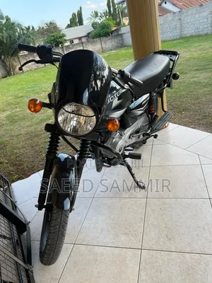 Bajaj Boxer 2025 Black