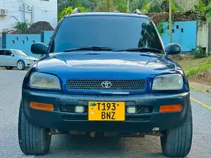 Toyota RAV4 Base 4x4 1999 Blue
