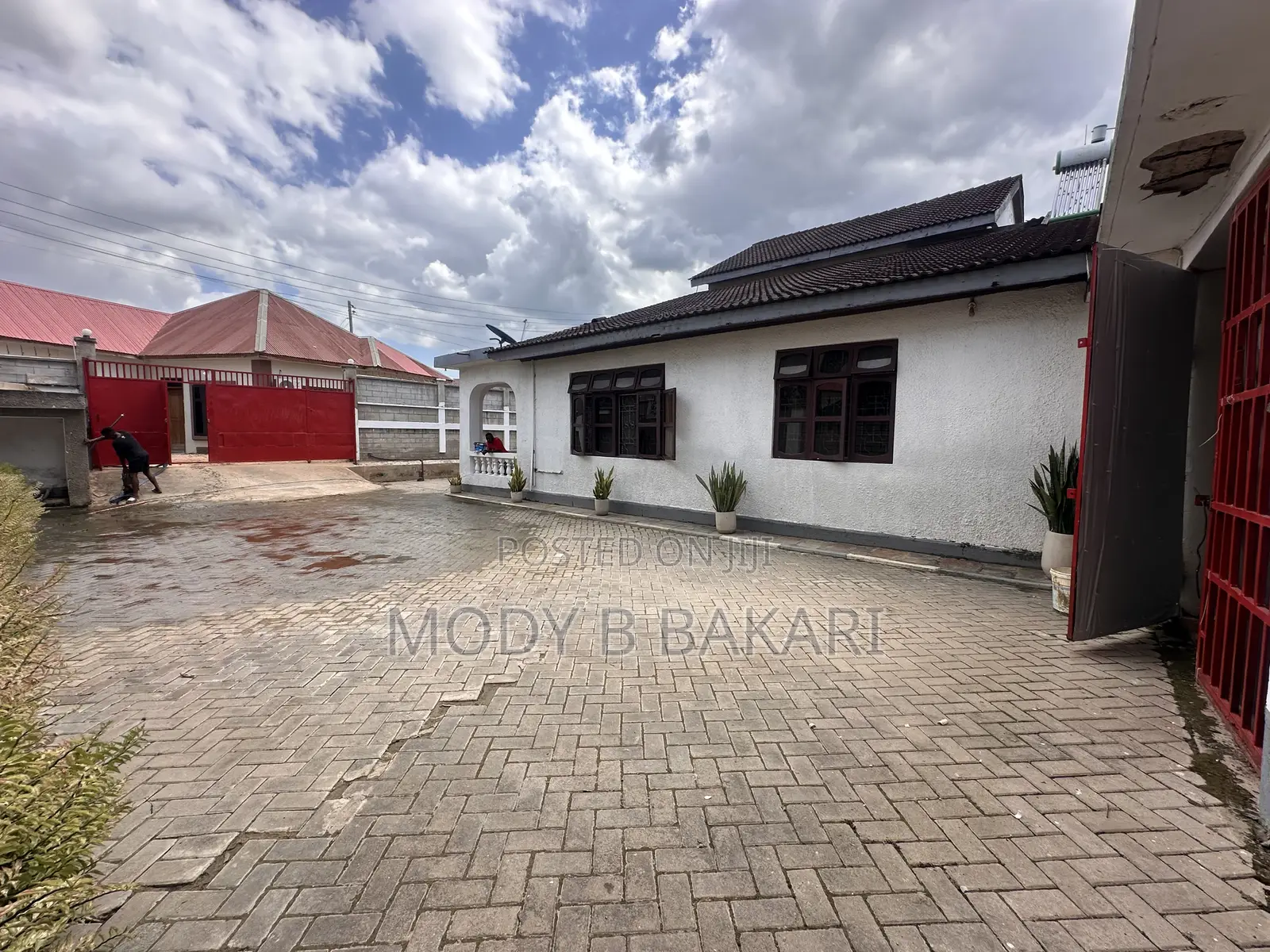 4bdrm House in Msasani for rent