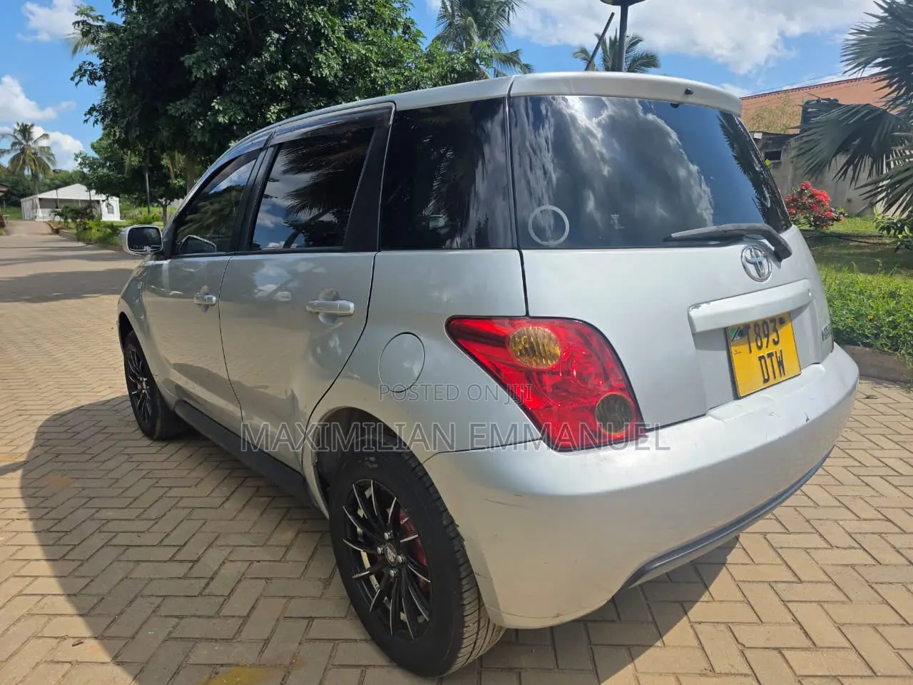 Toyota IST 2005 Silver