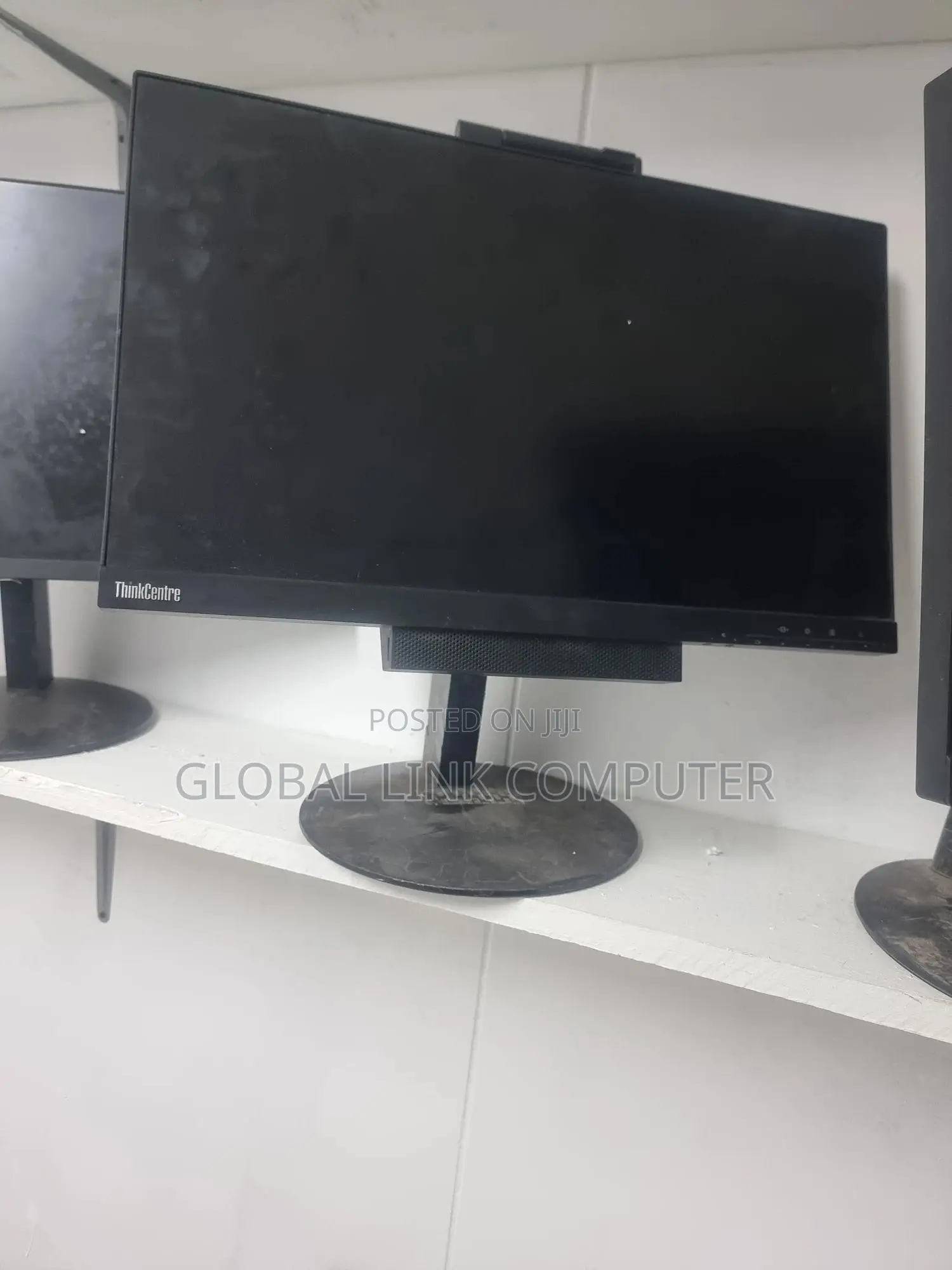 Lenovo Thinkvision Frameless Monitor