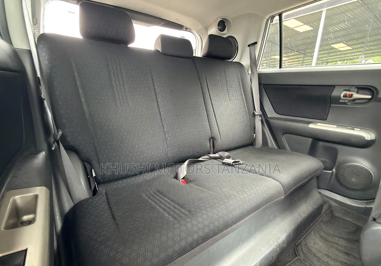 Toyota Corolla Rumion 2007 Silver