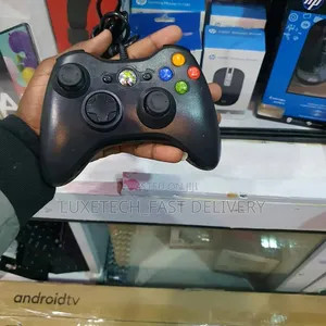 Xbox 360 Wired Controller / Game Pad