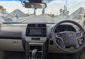 Toyota Land Cruiser Prado 2020 White
