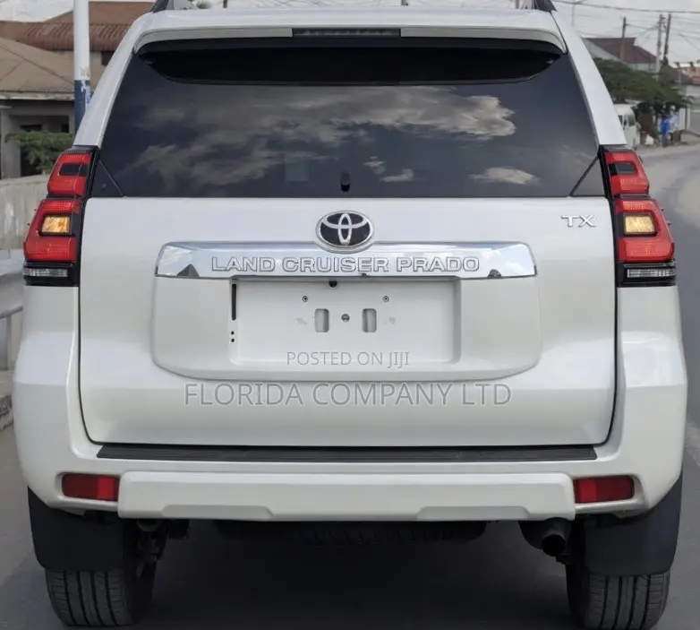 Toyota Land Cruiser Prado 2020 White