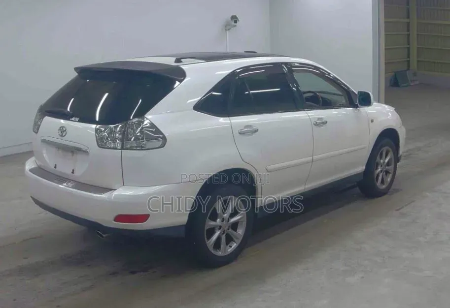 Toyota Harrier 2008 White