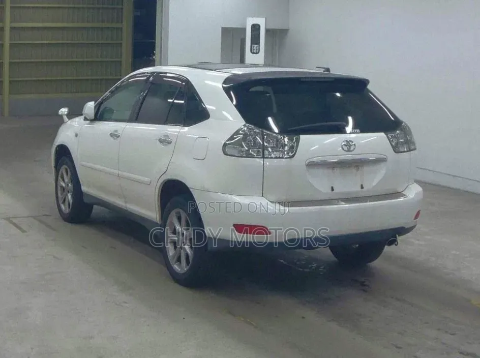 Toyota Harrier 2008 White