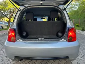 Toyota IST 2004 Silver