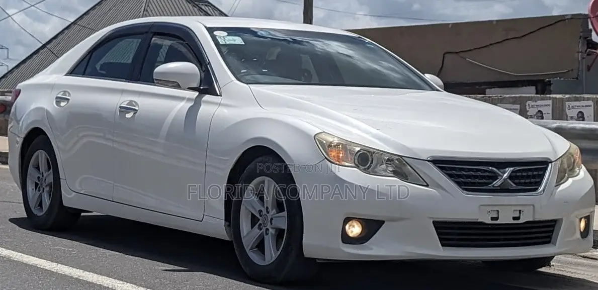 Toyota Mark X 2013 White